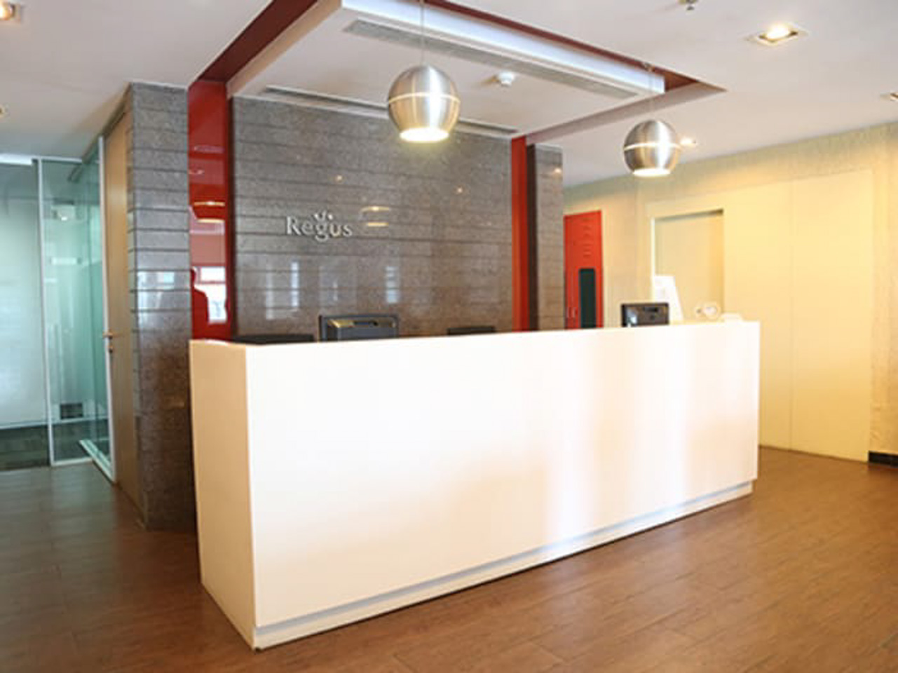 Coworking space in Vashi, Mumbai