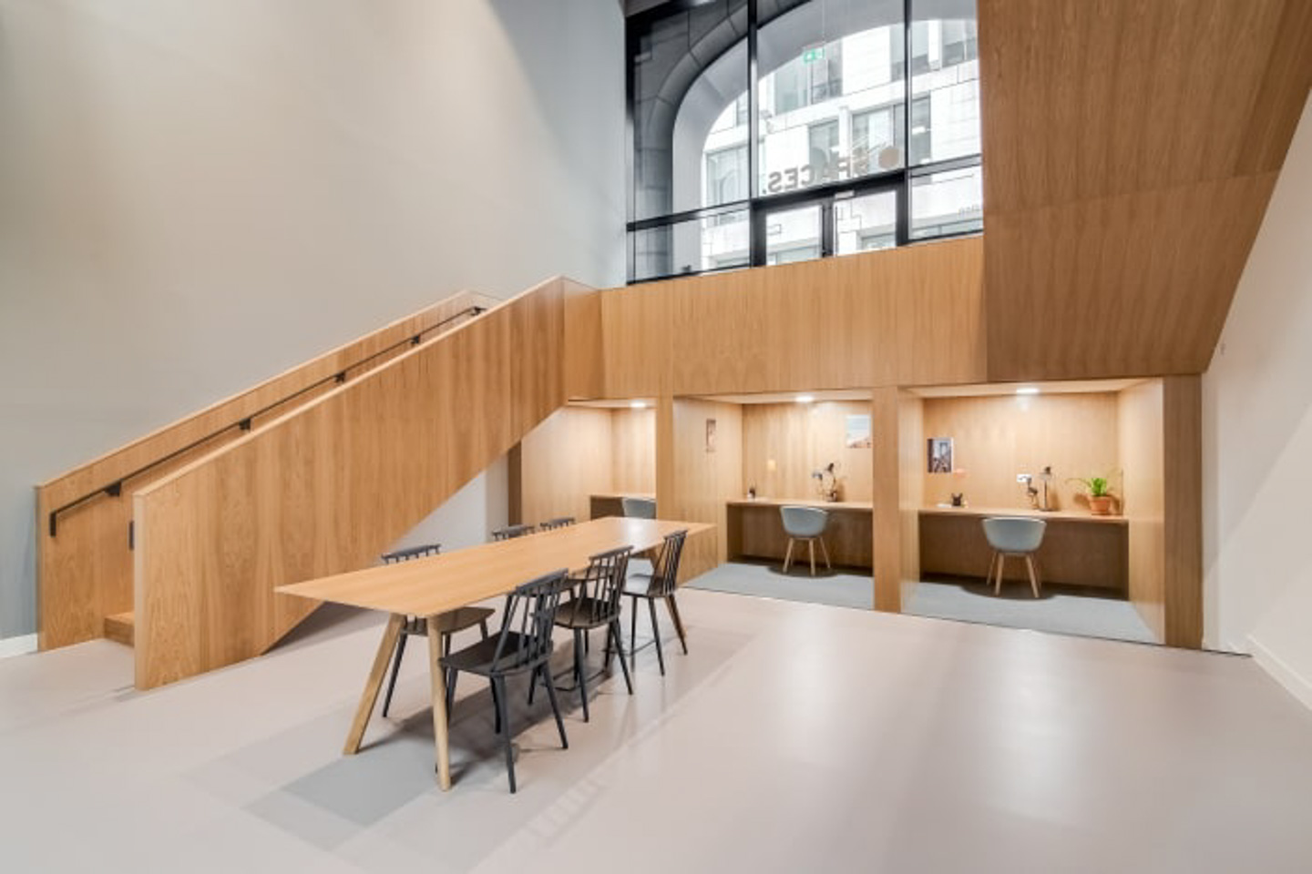 Regus Supreme Business Park workspace