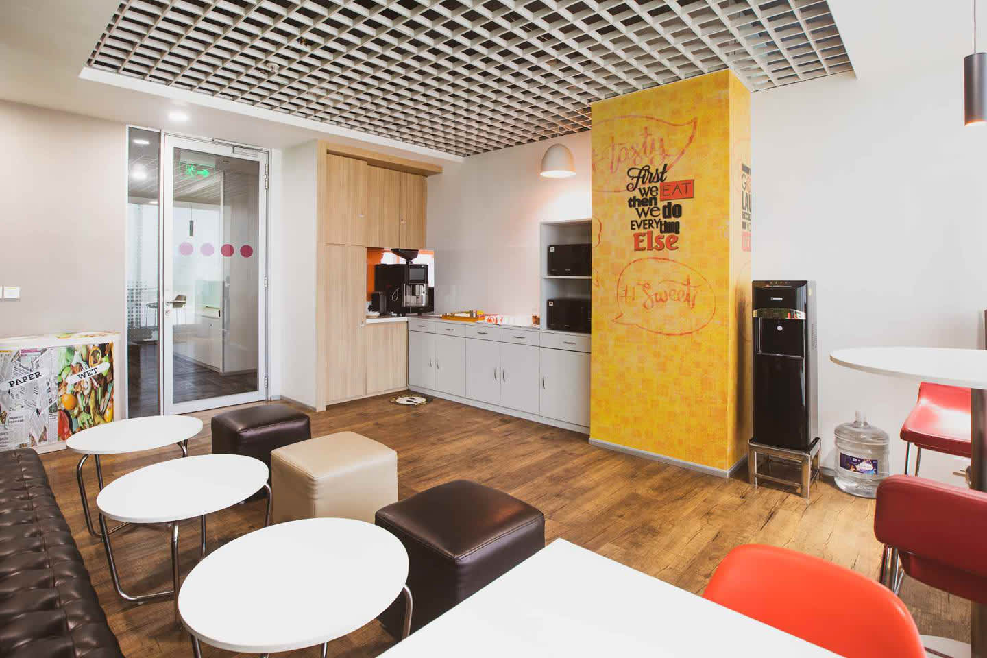 Simpliwork interior