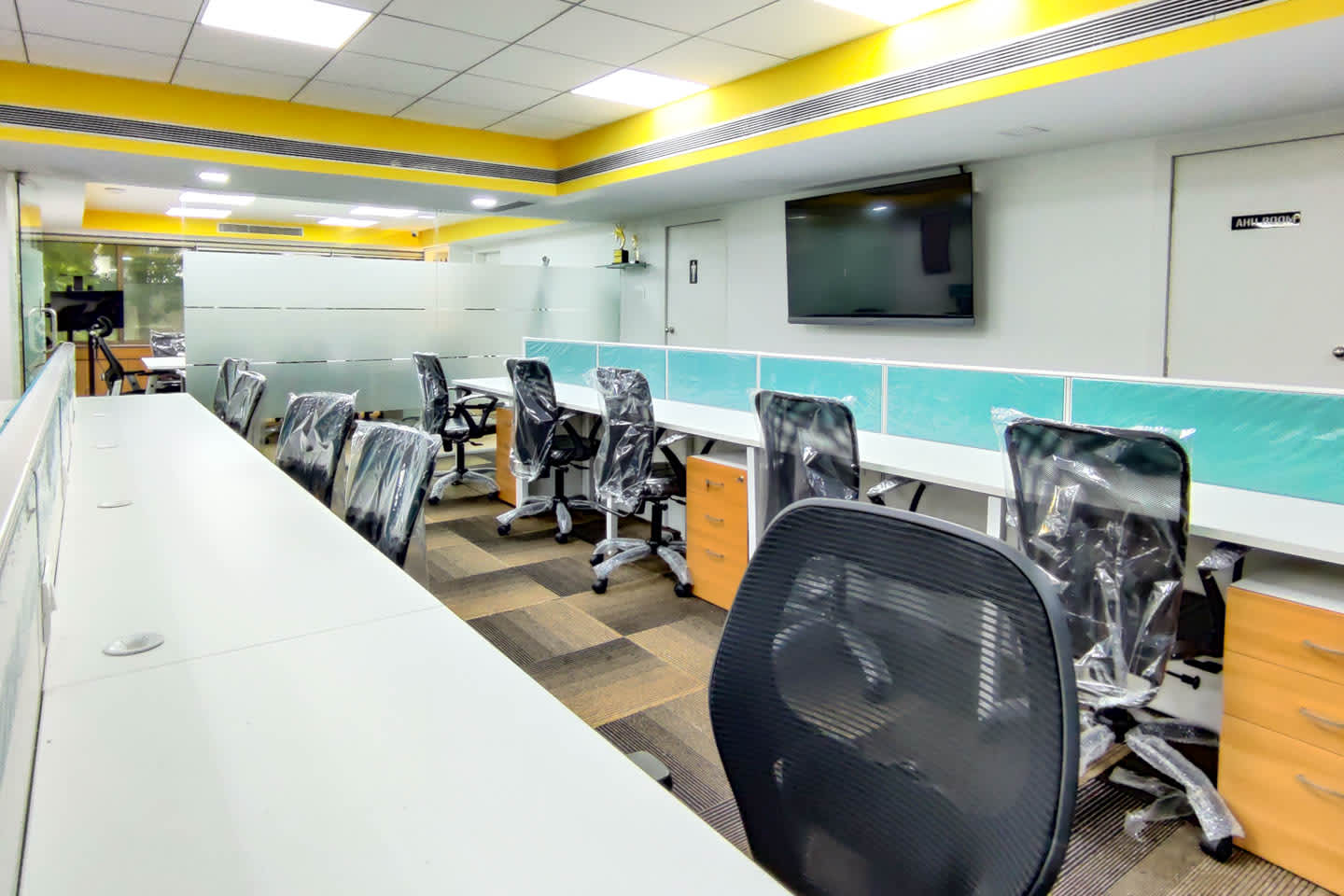 Solitaire Corporate Park interior