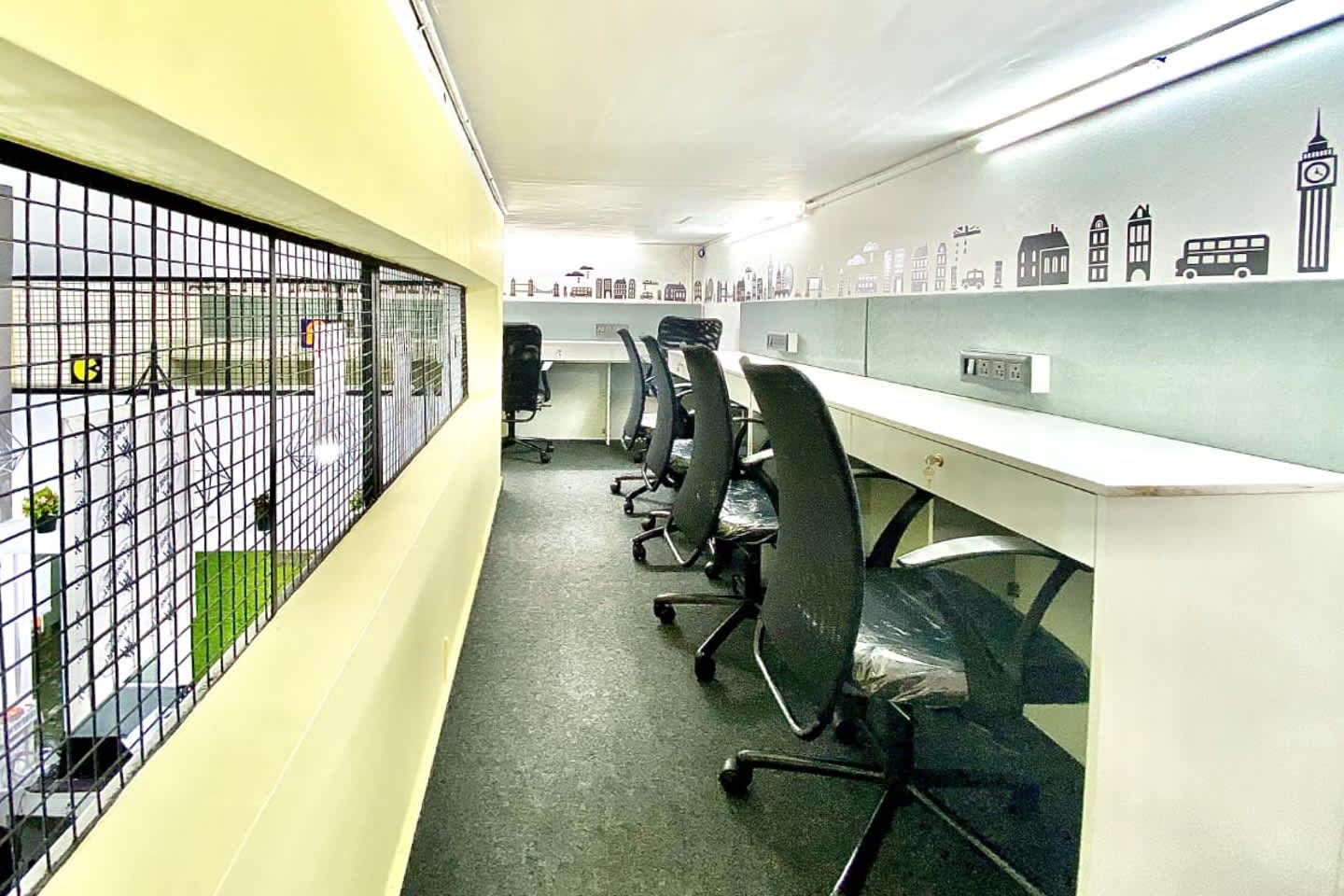 Coworking space in Kandivali West, Mumbai